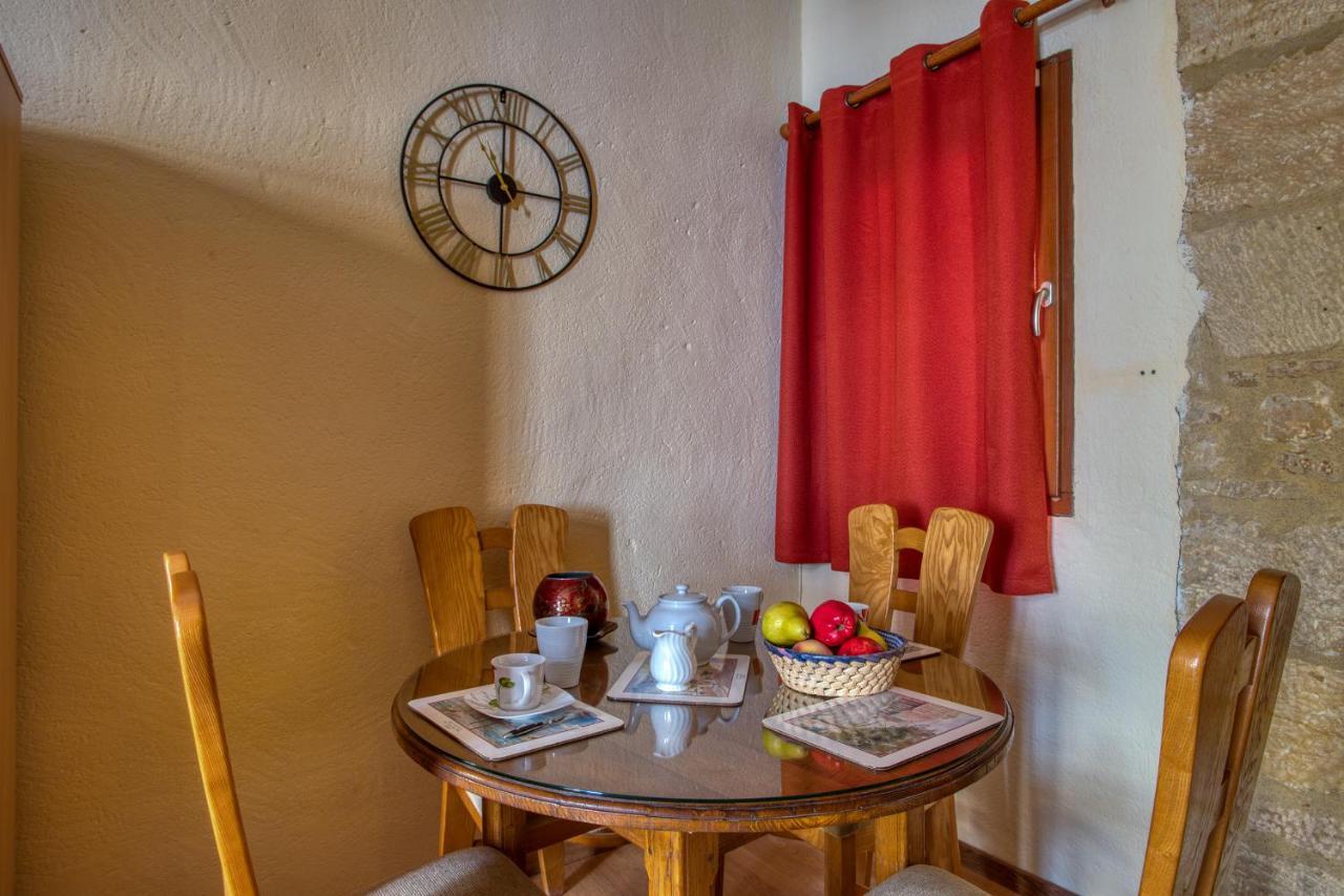 Les Flamboyants Apartment ซาร์ลา-ลา-กาเนดา ภายนอก รูปภาพ