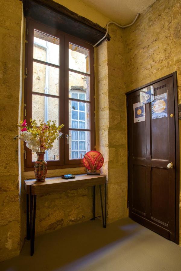Les Flamboyants Apartment ซาร์ลา-ลา-กาเนดา ภายนอก รูปภาพ