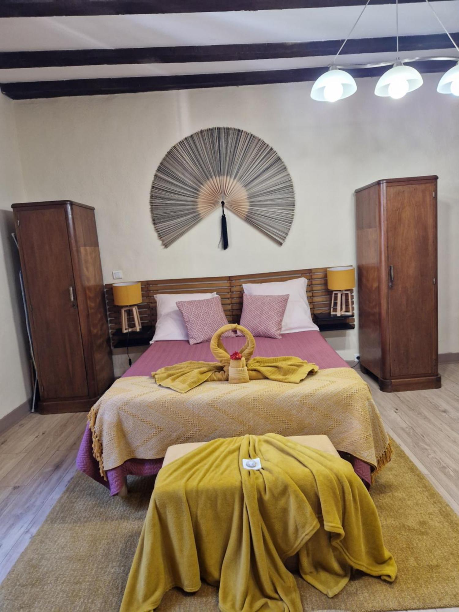 Les Flamboyants Apartment ซาร์ลา-ลา-กาเนดา ภายนอก รูปภาพ
